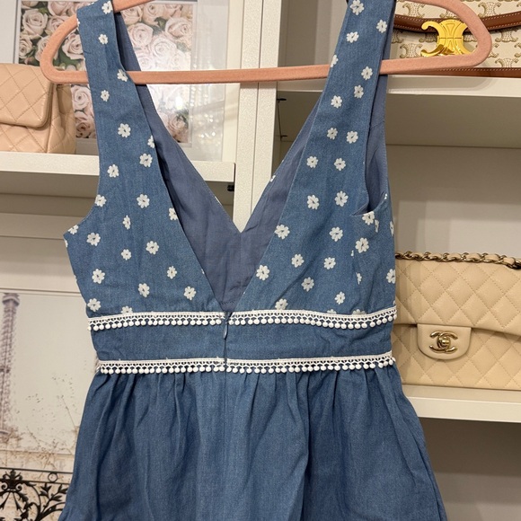 Petal & Pup Estrella Denim dress - Picture 3 of 4